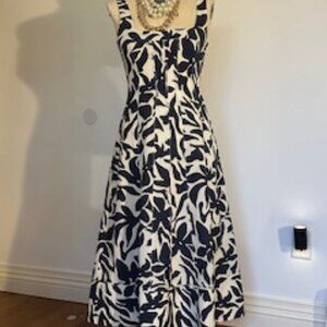 CLUB MONACO PRINTED SQUARE DRESS NECK SIZE 6